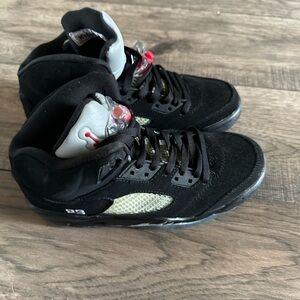 Size 8.5 - Air Jordan 5 Retro Metallic